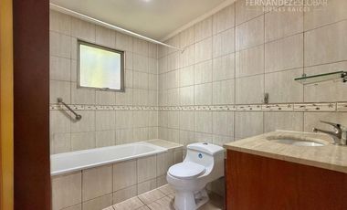 LOS ANDES - ARRIENDA CASA 5D 4B PISCINA