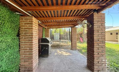 LOS ANDES - ARRIENDA CASA 5D 4B PISCINA