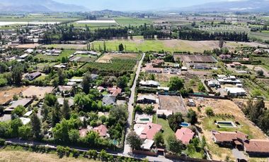 LOS ANDES - ARRIENDA CASA 5D 4B PISCINA