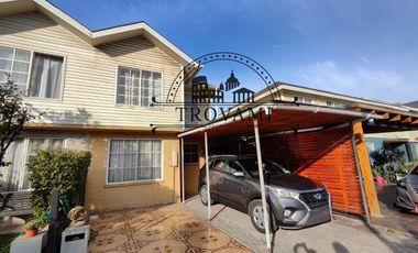 VENTA LINDA CASA 2 PISOS, BARRIO LAS FLORES, VALLE GRANDE, LAMPA