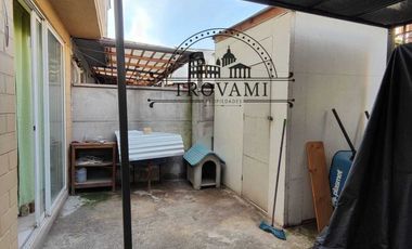 VENTA LINDA CASA 2 PISOS, BARRIO LAS FLORES, VALLE GRANDE, LAMPA