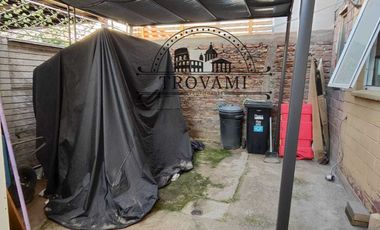 VENTA LINDA CASA 2 PISOS, BARRIO LAS FLORES, VALLE GRANDE, LAMPA