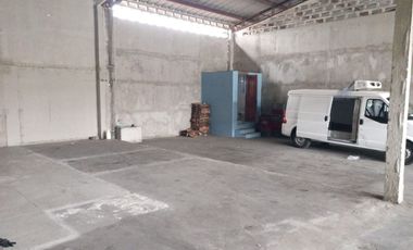 Alquiler de bodega en la ave Juan Tanca Marengo, 264 m2, sector San Felipe.