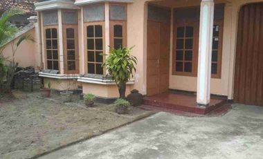 dijual rumah luas 1150 MTR jln Patangpuluhan Bantul Yogyakarta