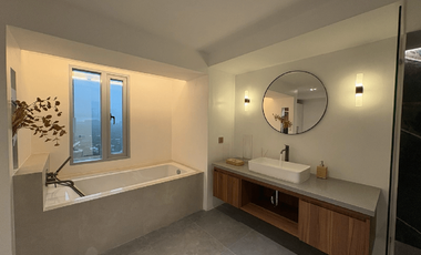 4BR Condo for Sale in Fraser Place, Salcedo Village, Makati - RS5044781