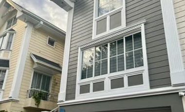 FOR SALE: 3-Bedroom Townhouse / Duplex in La Posada, Sucat, Muntinlupa City