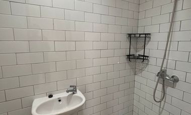 disewakan cepat rumah rapi siap huni di cendana icon lippo karawaci