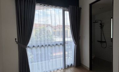 disewakan cepat rumah rapi siap huni di cendana icon lippo karawaci