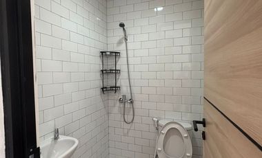 disewakan cepat rumah rapi siap huni di cendana icon lippo karawaci