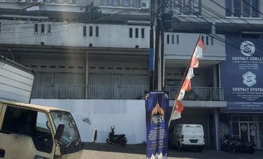 Ruko Strategis di Istana Pasteur Regency Bandung,