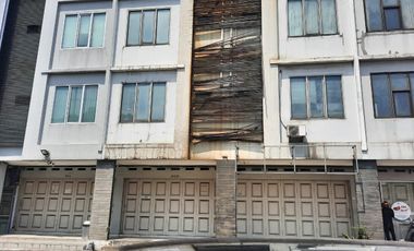 Ruko Strategis di Istana Pasteur Regency Bandung,