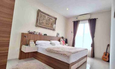Jual Rumah Cantik 5 Kamar Furnish Batam Center di Sukajadi Nirwana
