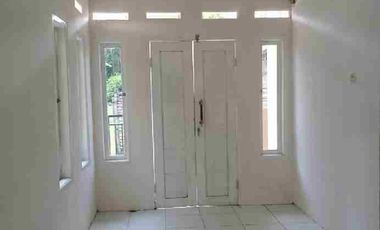 Di Jual Rumah Murah, Lokasi strategis Dengan Hawa Yang Adem