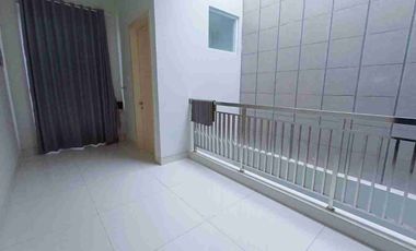 Rumah Mewah 2 lt Ling Nyaman di Pusat Kota Solo