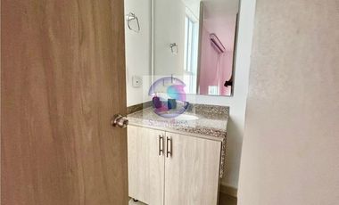 HERMOSO APARTA-ESTUDIO 