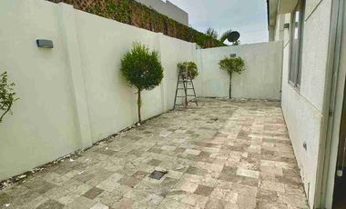 DEPARTAMENTO  DE VENTA PLANTA BAJA  EN JARDINES DE PARQUE MAGNO