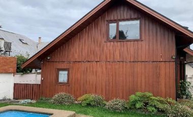 Amplia casa en sector oriente a pasos del Hospital (REBAJADA)