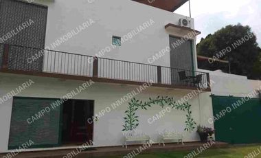 RENTA OCOTEPEC CASA CON ALBERCA CLIMATIZADA, PRIVADA CON DOBLE PORTÓN ELÉCTRICO PARA ACCESO.