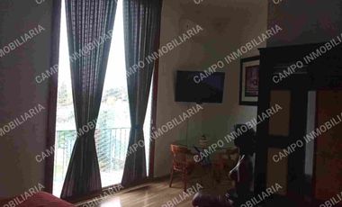 RENTA OCOTEPEC CASA CON ALBERCA CLIMATIZADA, PRIVADA CON DOBLE PORTÓN ELÉCTRICO PARA ACCESO.