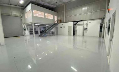 BODEGA INDUSTRIAL EN VENTA EN NOVATEC BUSINESS PARK EN $6,350,000