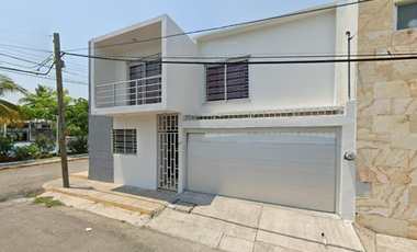 VENTA DE CASA EN VENUSTIANO CARRANZA DE VERACRUZ