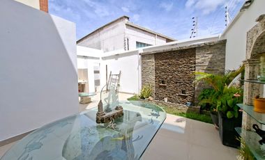 VENDO CASA EN VILLA SANTOS