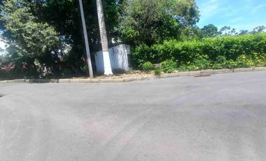 Vendo  lote Esquinero en el condominio campestre exclusivo bella Suiza