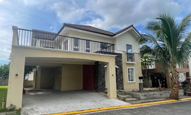 For Sale Single Detached house , high ceiling, 4 Bedrooms, near St Paul, SM Dasmarinas, 15 minutes away from Evia, Daanghari