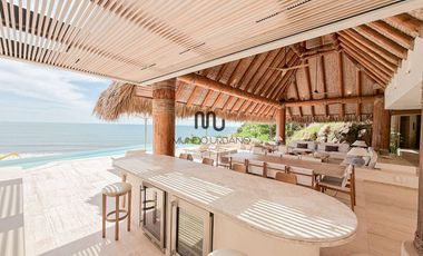 Casa espectacular en venta en Acapulco Punta Diamante con acceso a playa