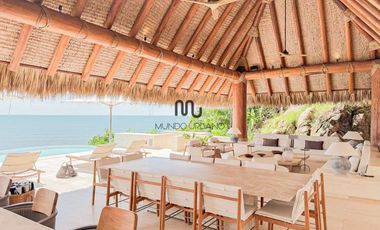 Casa espectacular en venta en Acapulco Punta Diamante con acceso a playa