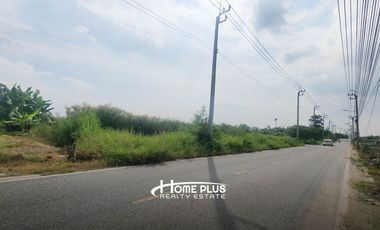 ที่ดินซอยหมู่บ้านบางนาการ์เด้น7 สมุทรปราการ เนื้อที่ 3 ไร่ 3 งาน 40 ตารางวา (แปลงมุม)