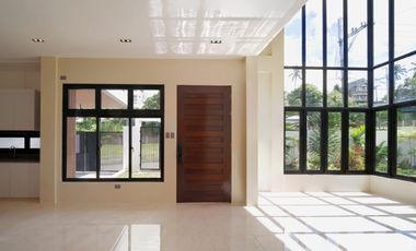 4-Bedroom House and Lot For Sale in Nasugbu-Tagaytay Highway Alfonso Csvite