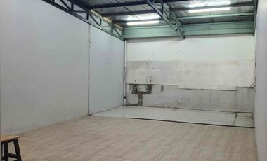 JUAL RUKO BAGUS LOKASINYA RAME DI JL JINGGA NIAGA KBP