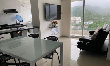 HERMOSO APARTA-ESTUDIO 