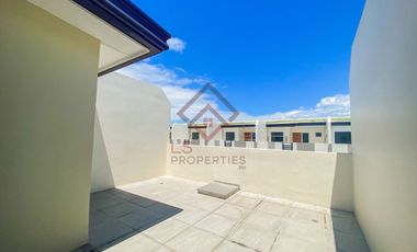 SH29 FOR SALE Brand New Townhouse in Multinational Village in Parañaque