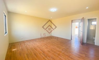 SH29 FOR SALE Brand New Townhouse in Multinational Village in Parañaque