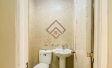 SH29 FOR SALE Brand New Townhouse in Multinational Village in Parañaque