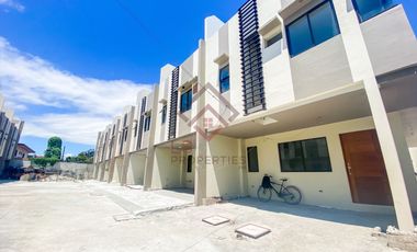 SH29 FOR SALE Brand New Townhouse in Multinational Village in Parañaque