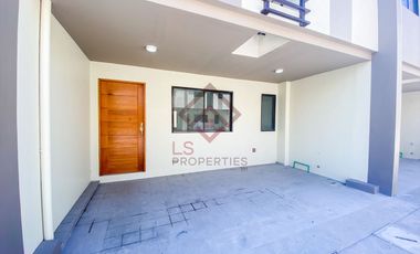 SH29 FOR SALE Brand New Townhouse in Multinational Village in Parañaque