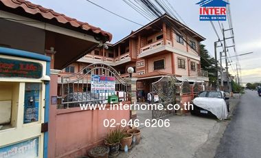 3-storey apartment, 156 sq m, Thongthip Place, near Wat Thammanawa School, Soi Wat Thammanawa, Chiang Rak Noi Road, Bang Pa-in, Phra Nakhon Si Ayuttha