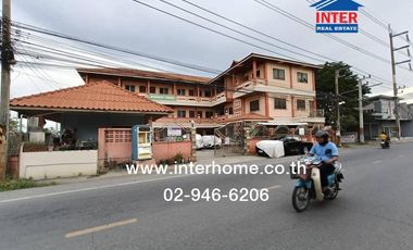 3-storey apartment, 156 sq m, Thongthip Place, near Wat Thammanawa School, Soi Wat Thammanawa, Chiang Rak Noi Road, Bang Pa-in, Phra Nakhon Si Ayuttha