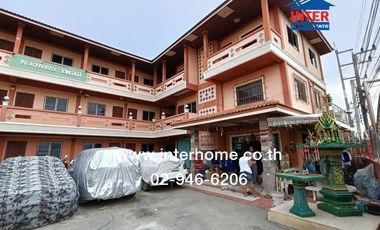 3-storey apartment, 156 sq m, Thongthip Place, near Wat Thammanawa School, Soi Wat Thammanawa, Chiang Rak Noi Road, Bang Pa-in, Phra Nakhon Si Ayuttha