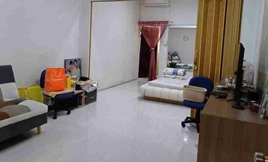 Ruko + rumah 3 lantai strategis di pusat kota Pontianak, Jl. Gajah Mada