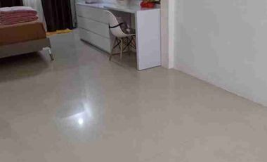 Ruko + rumah 3 lantai strategis di pusat kota Pontianak, Jl. Gajah Mada