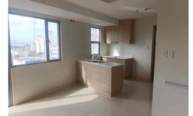 Prime Condo for Sale beside Boni MRT Station | Light 2 Residences by SMDC