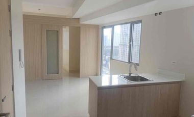Prime Condo for Sale beside Boni MRT Station | Light 2 Residences by SMDC