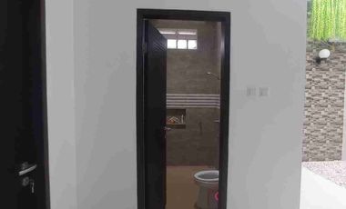 dijual Rumah Baru 2 Lantai Arcamanik kota Bandung SHM 3,5 M / Nego