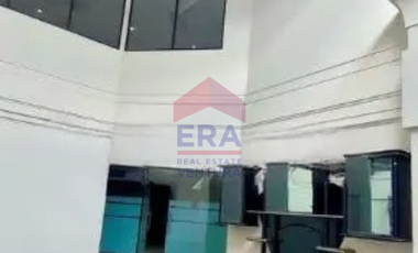 Rumah Komersial Nol Jalan Cocok Untuk Kantor & Bank di Jl. Raya Jemur Andayani dekat Jemursari, Rungkut, Kutisari, Wonocolo, Siwalankerto, Raya A Yani