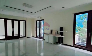 Rumah Komersial Nol Jalan Cocok Untuk Kantor & Bank di Jl. Raya Jemur Andayani dekat Jemursari, Rungkut, Kutisari, Wonocolo, Siwalankerto, Raya A Yani