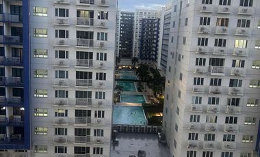 FOR SALE at 20% OFF: Elegant  BIG CUT 1 & FULLY FURNISHED Bedroom Unit in Oceanaire Condominium Pasay City